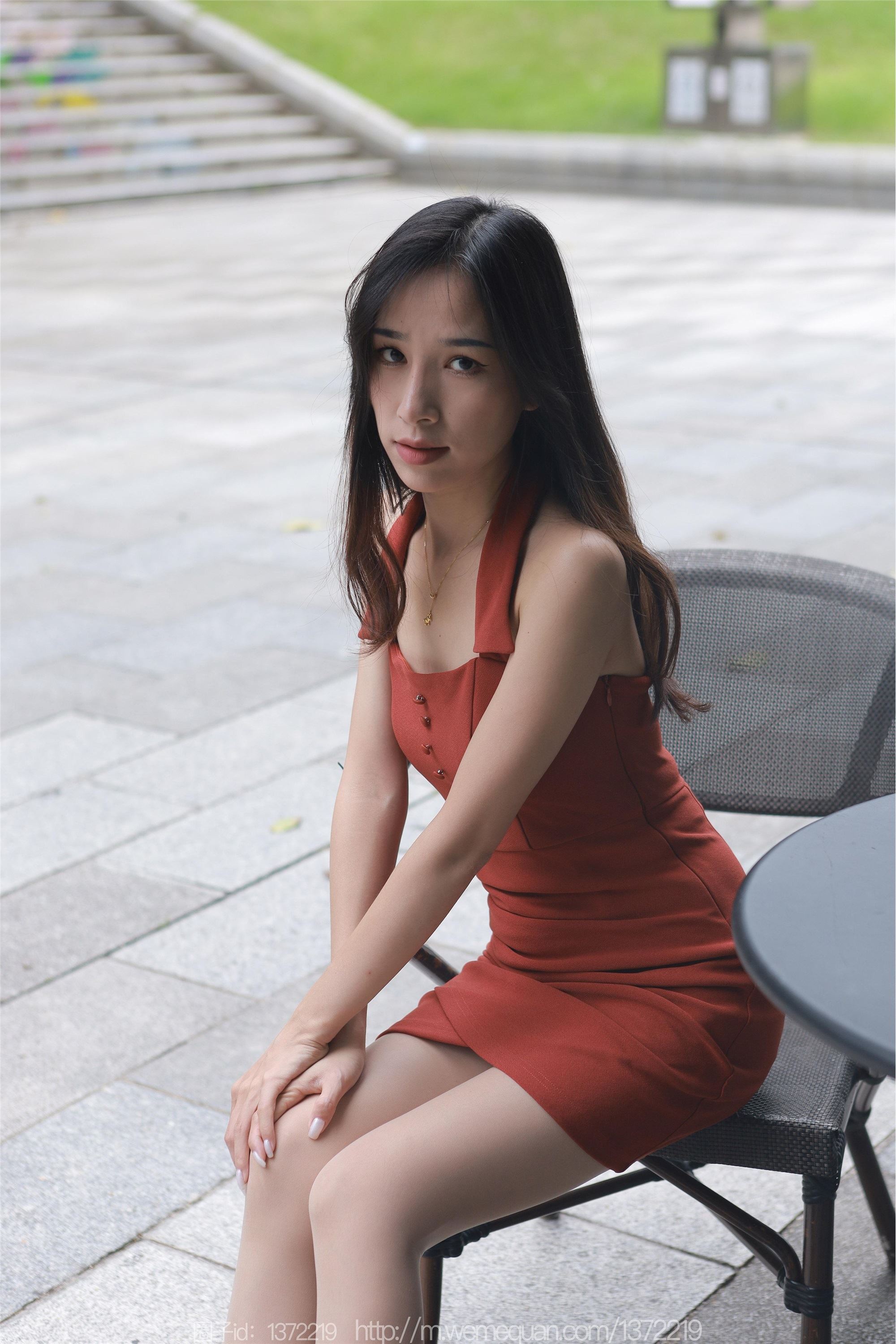 IESS异思趣向  2023.07.27 丝享家 1492 美子《街头丽人》